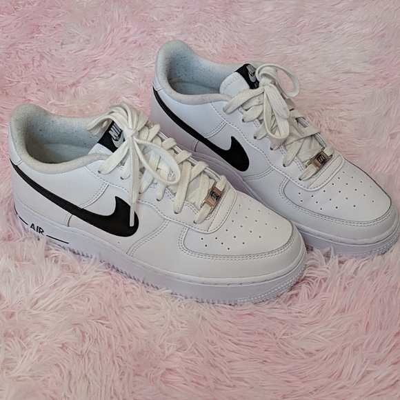 Nike Other - Nike Air